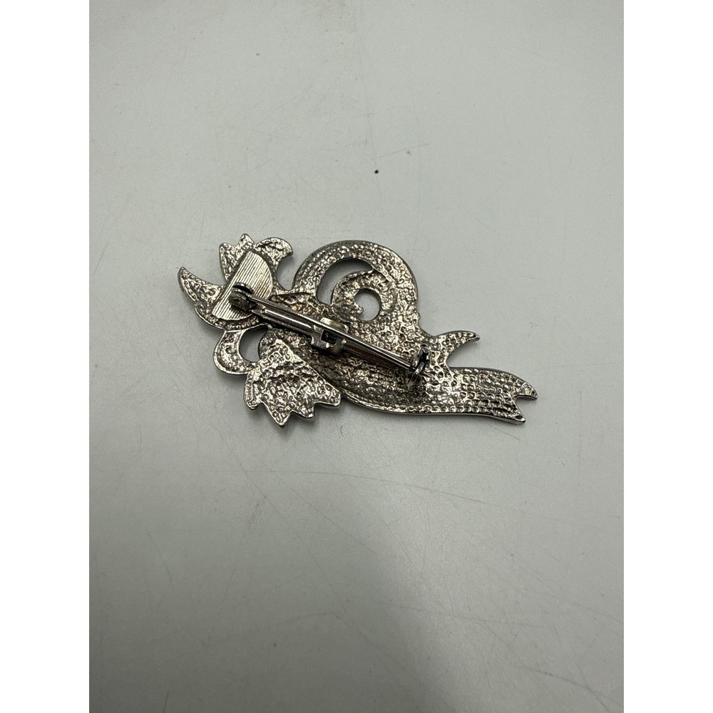 Vintage Silver Tone Marcasite Style Art Deco Swirl Spray Brooch Pin - Picture 2 of 3